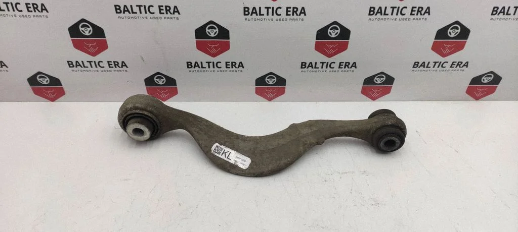 Tagumine ülemine õõtshoob – BMW 5-seeria G30 G31 G38 (2016-)