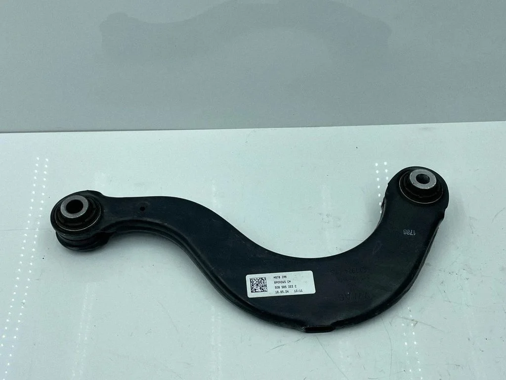 Tagumine ülemine õõtshoob 5Q0505351B