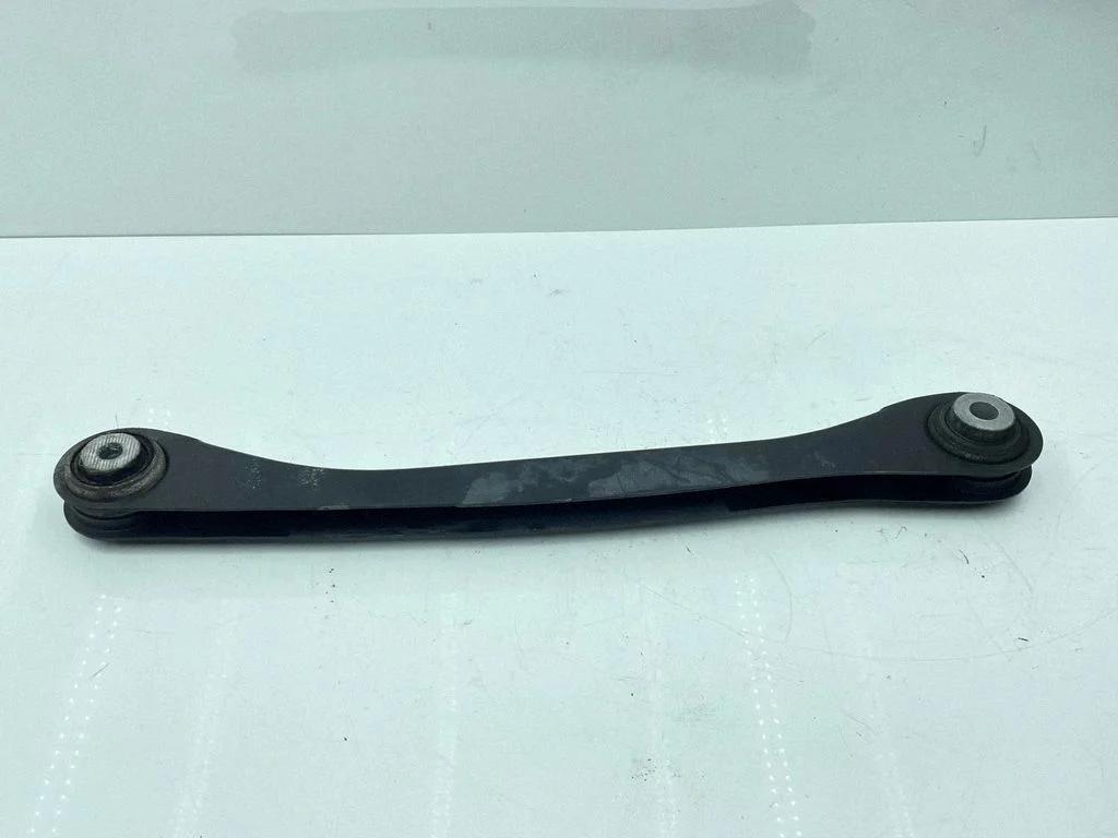 Rear control arm 6861125