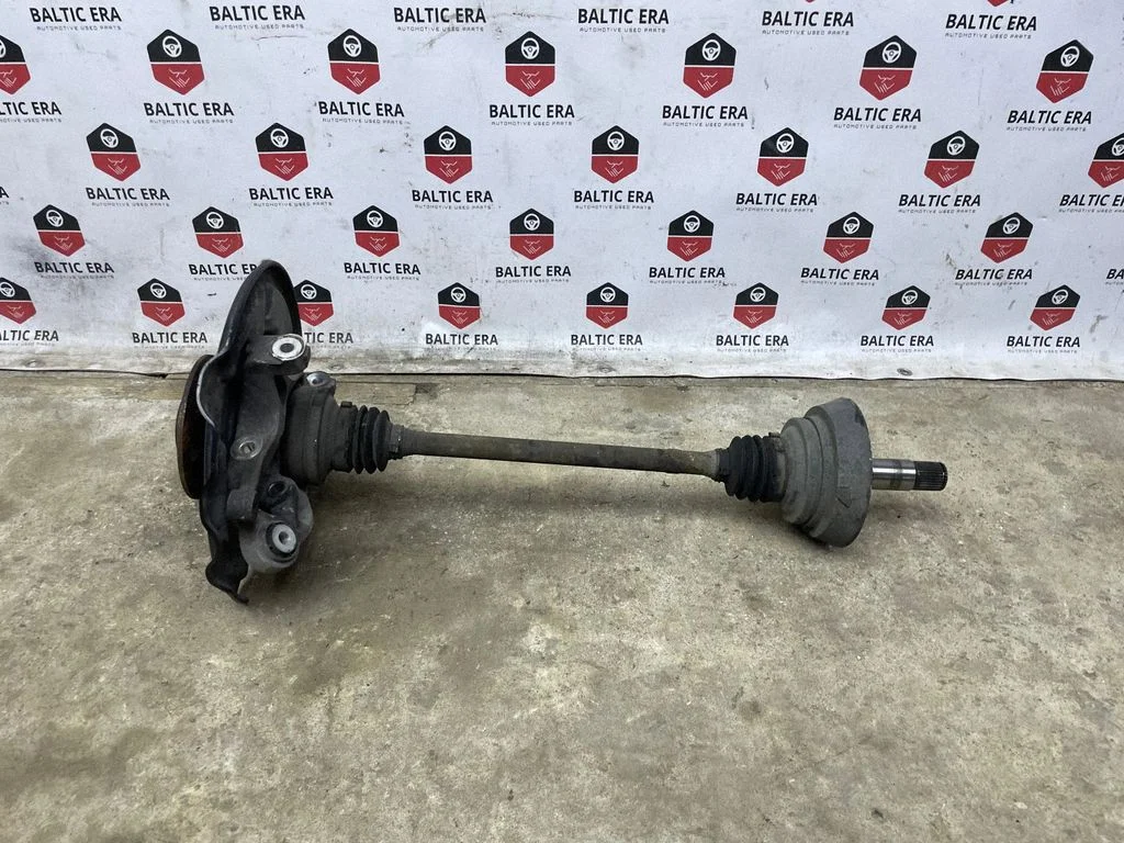 Rear driveshaft