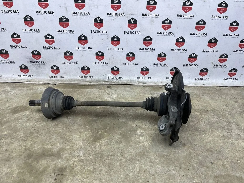 Rear driveshaft