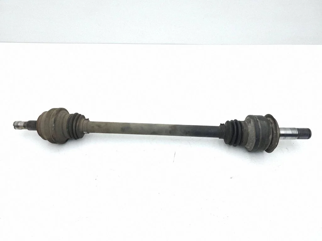 Tagumine pooltelg A2133504802
