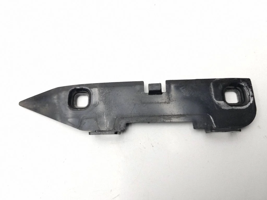Front bumper mounting bracket – BMW 2 Series F46 (2015-)
