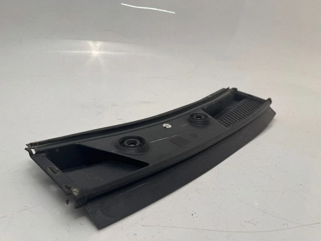 Wiper trim A2468300900