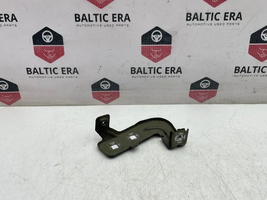 Fender mounting bracket 7255822