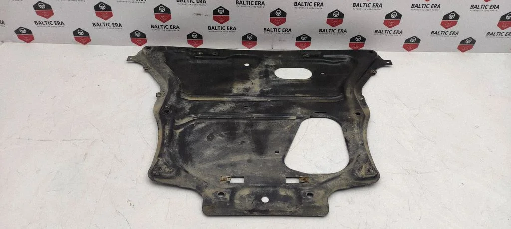 Engine splash shield/under tray
