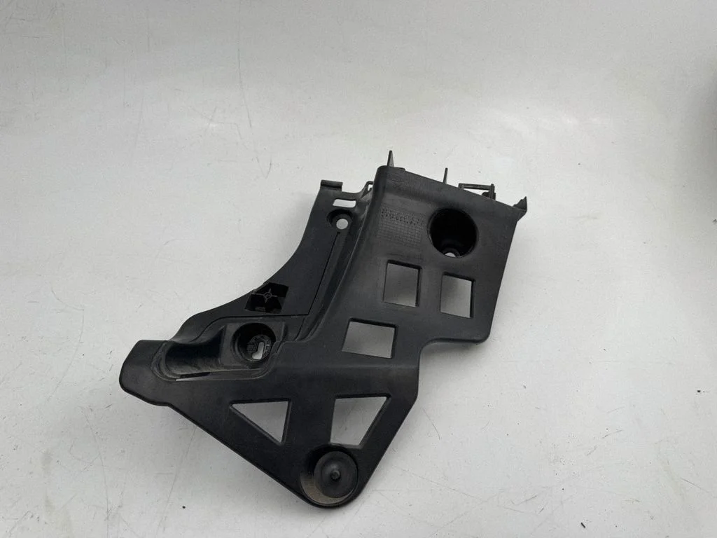 Rear bumper mounting bracket 9830978380