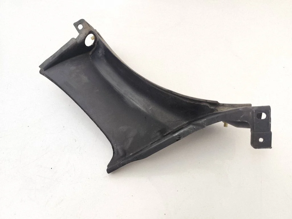 Rear bumper mounting bracket 105034