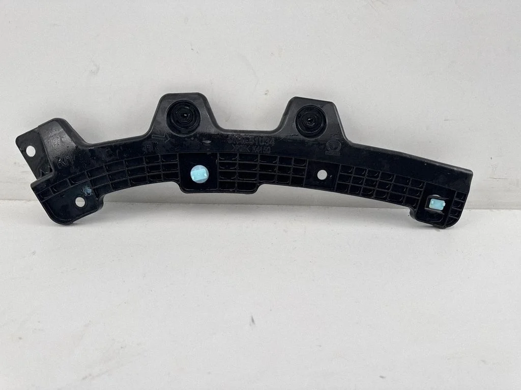 Rear bumper mounting bracket – Mazda MX-30 (2020-)