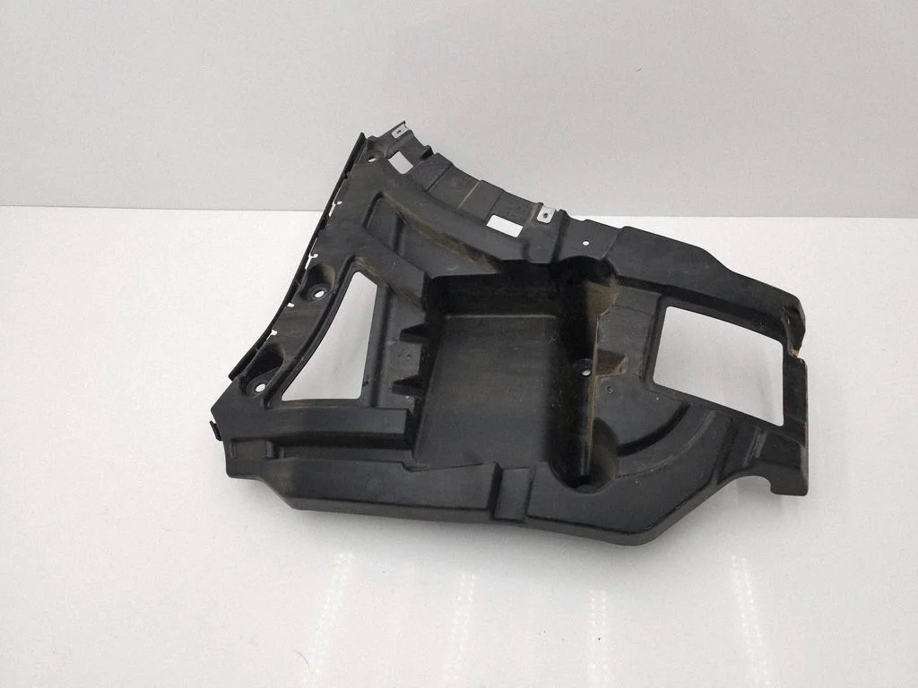 Rear bumper mounting bracket 7210078
