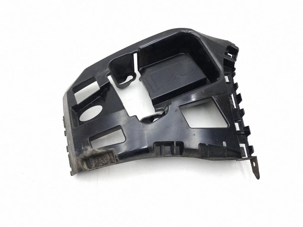 Rear bumper mounting bracket 7240956
