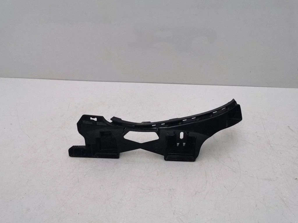 Rear bumper mounting bracket A2138850165