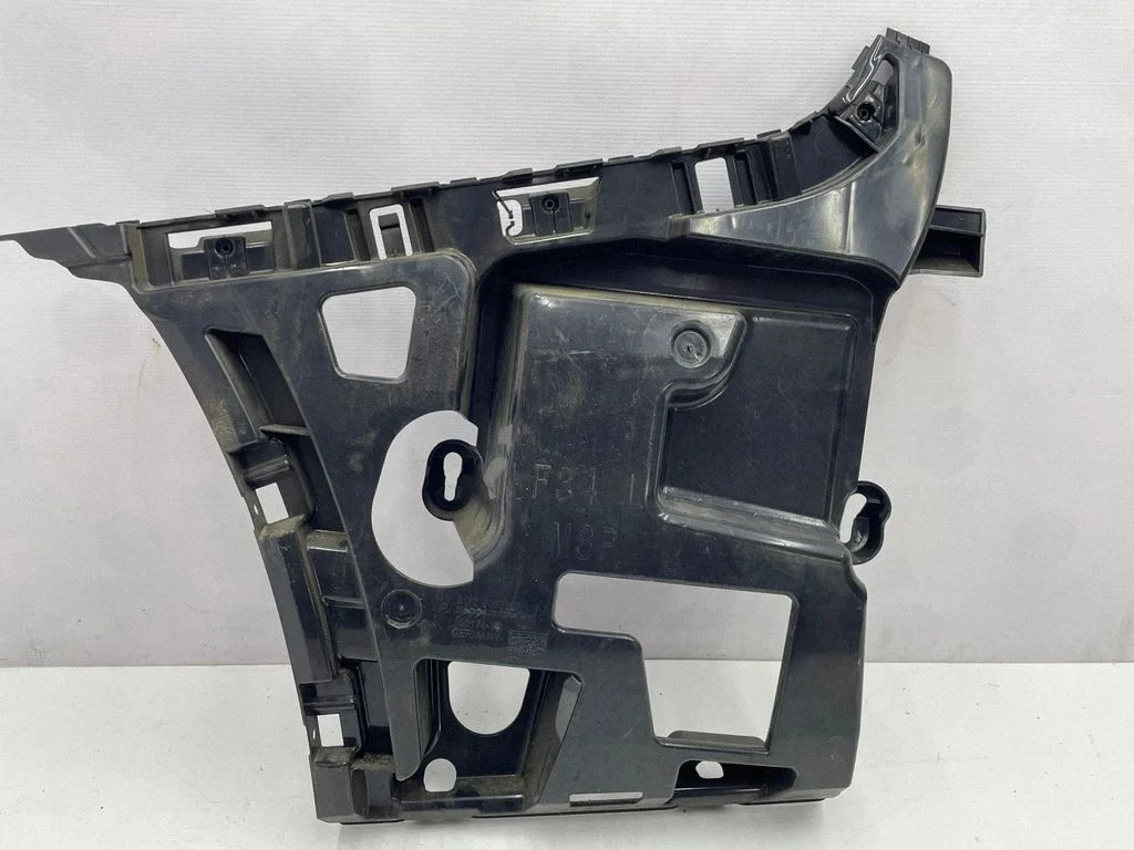 Rear bumper mounting bracket 8057207