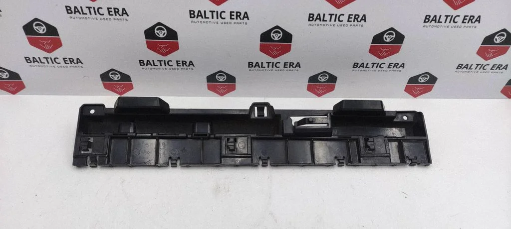 Rear bumper mounting bracket 19017411