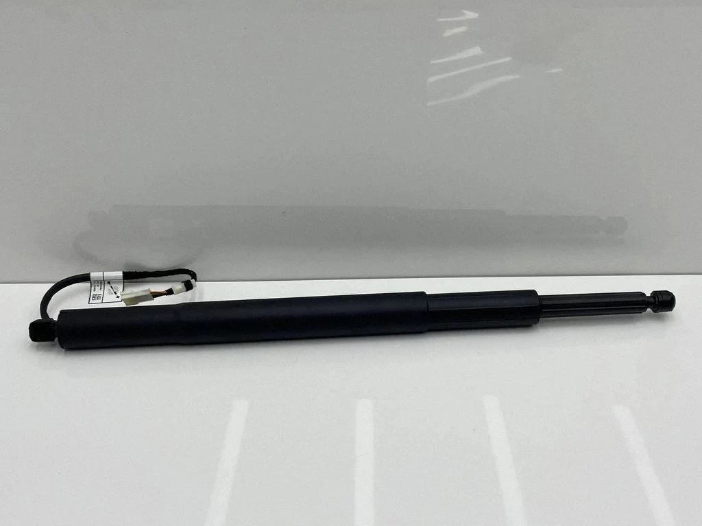 Tailgate/trunk strut/damper – BMW 5 Series G30 G31 G38 (2016-)