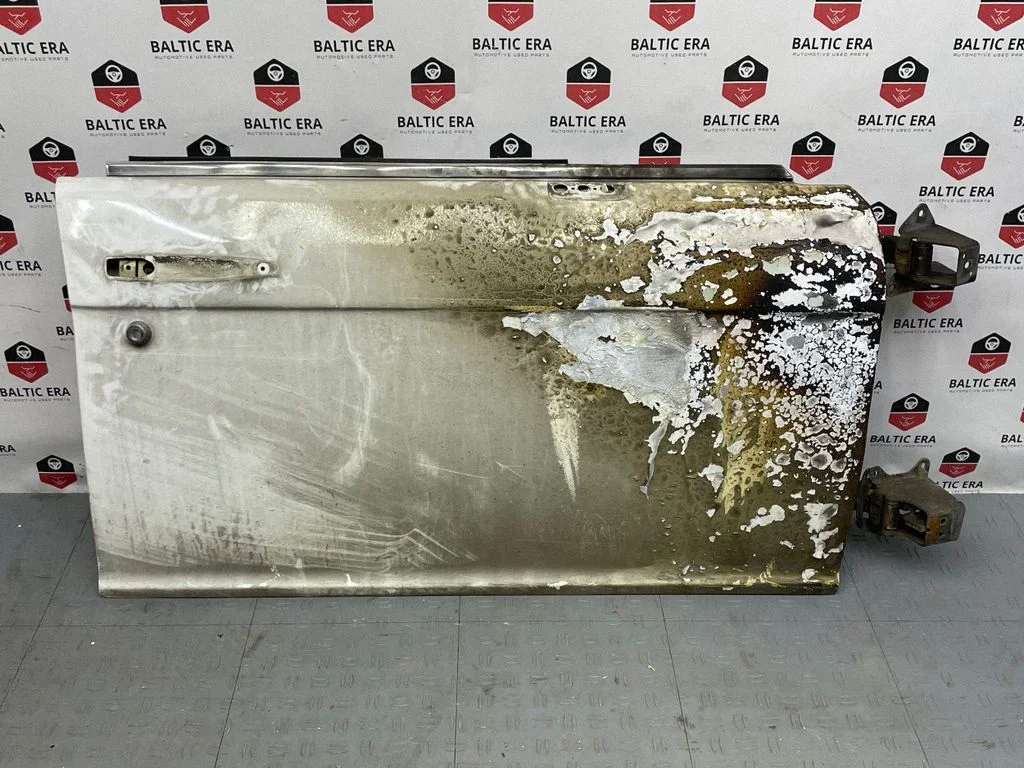 Esiuks – Rolls-Royce Silver Spur (1980-1998)