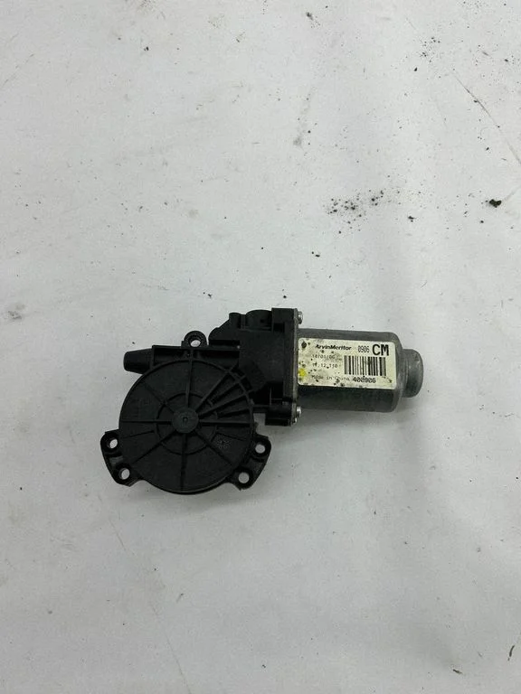 Priekšējā loga pacēlāja motoriņš 400906