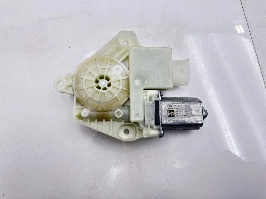Front door window regulator motor 5A5C894
