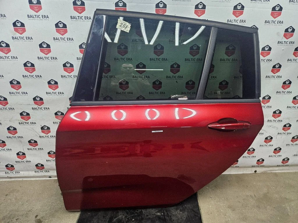Rear door – rear left