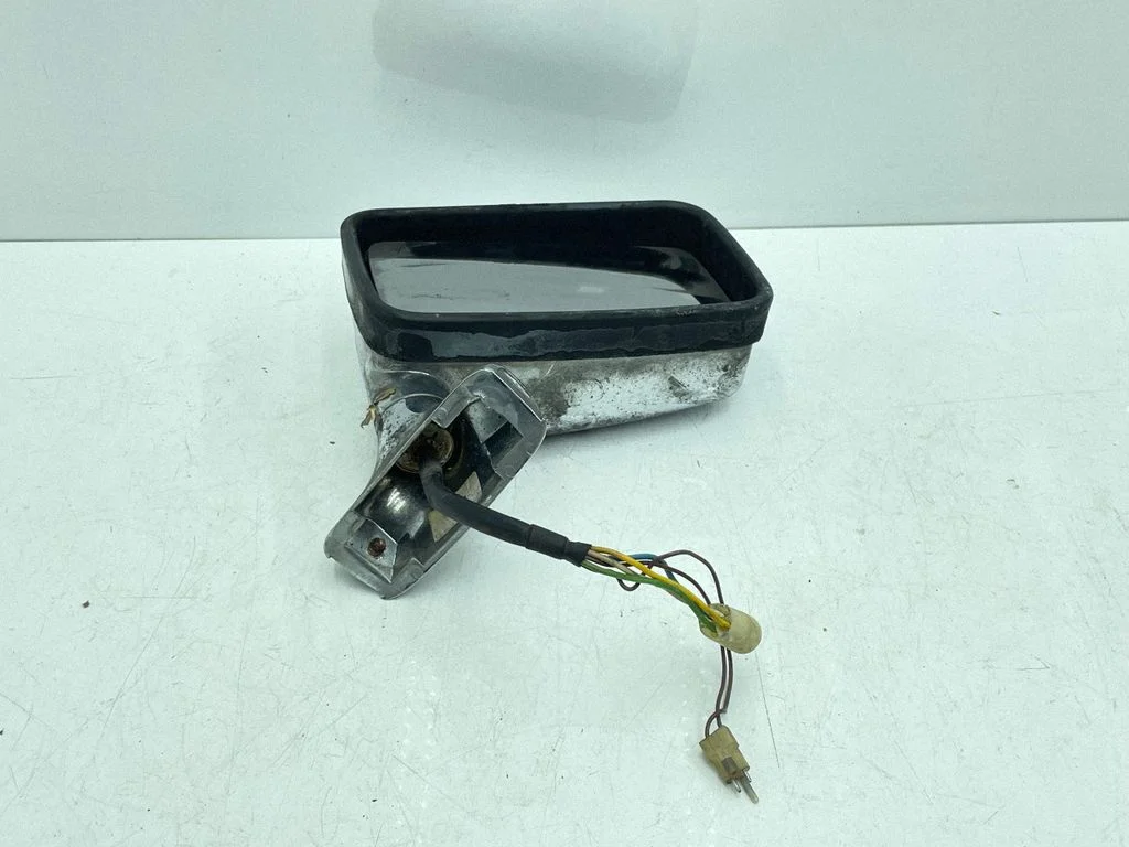 Esiukse elektriline välispeegel UB43818 – Rolls-Royce Silver Spur (1980-1998)
