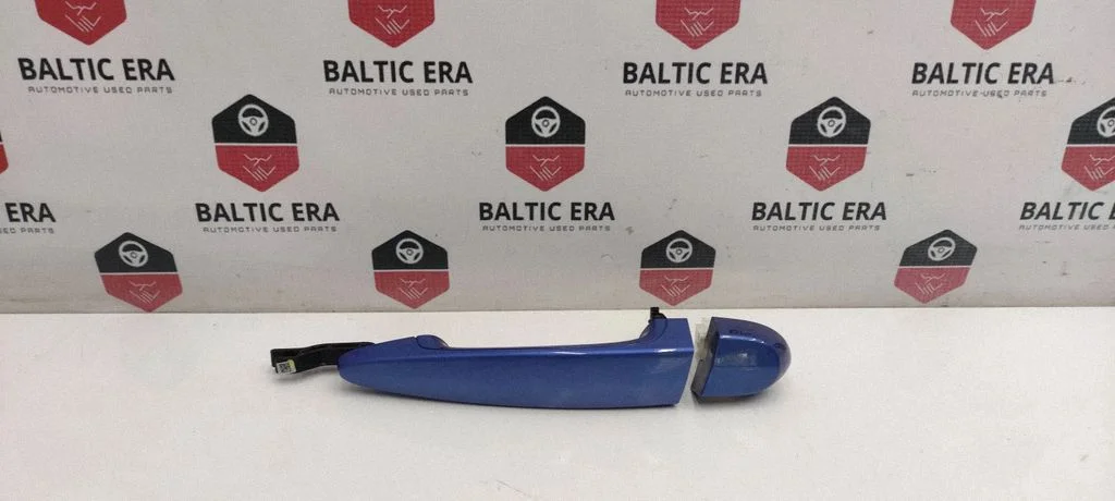 Rear door exterior handle E9XL2