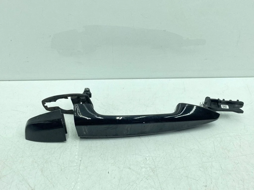 Rear door exterior handle