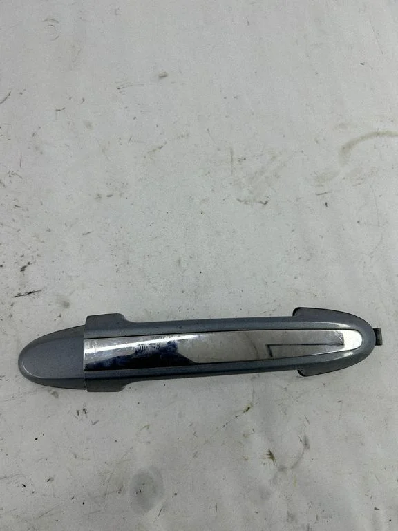 Rear door exterior handle – Hyundai Santa Fe (2006-2012)