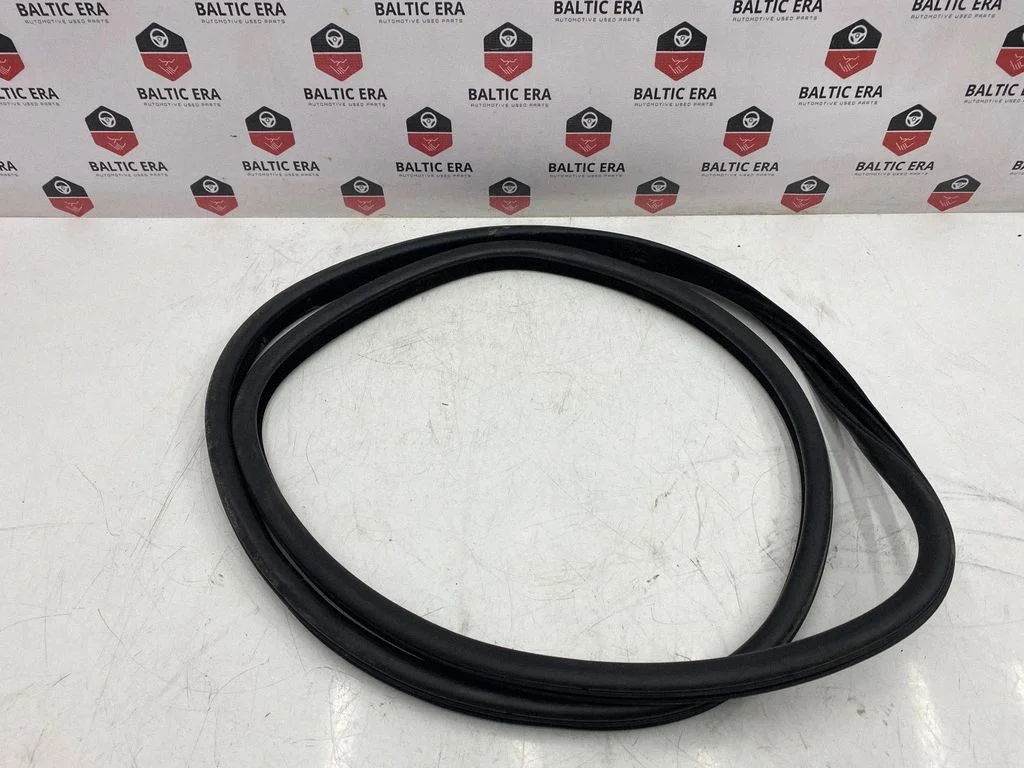 Tagaukse tihend (kere pool) – BMW 5-seeria F10 F11 (2009-2016)