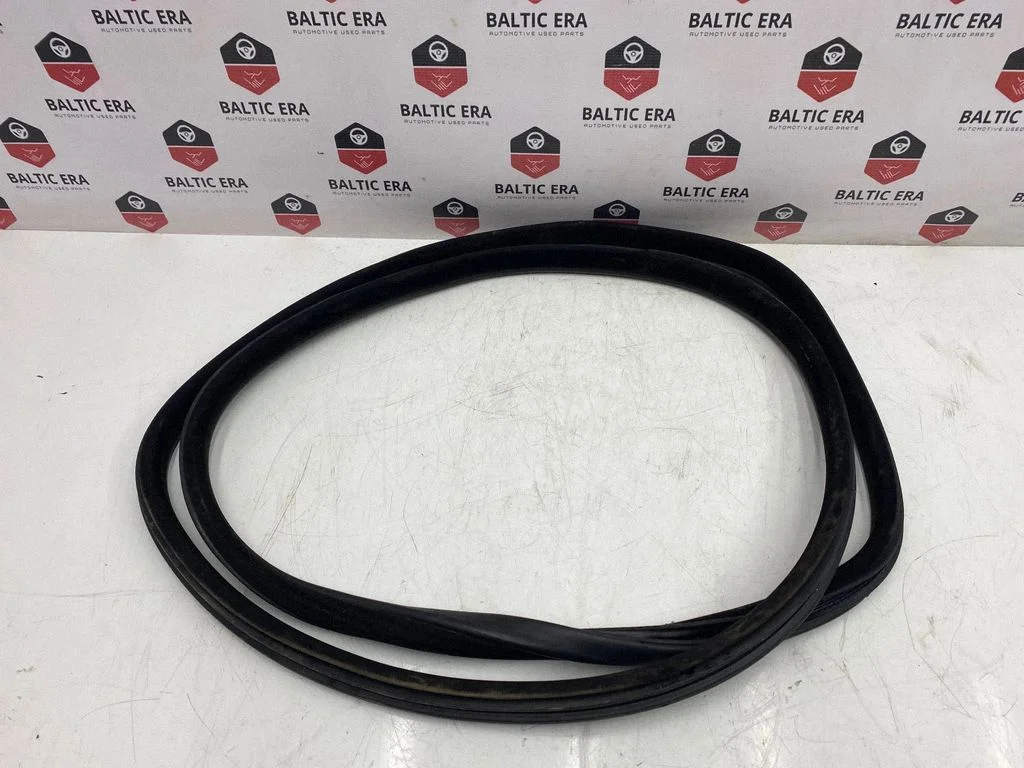 Tagaukse tihend (kere pool) – BMW 5-seeria F10 F11 (2009-2016)