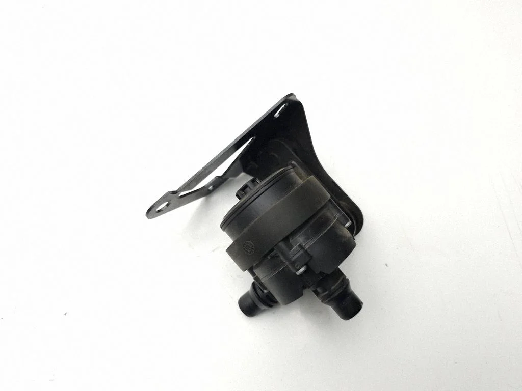 Elektriline lisatsirkulatsioonipump 7643949