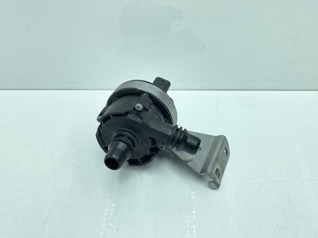 Elektriline lisatsirkulatsioonipump – BMW Series 4 M4 F82 F83 (2014-2020)