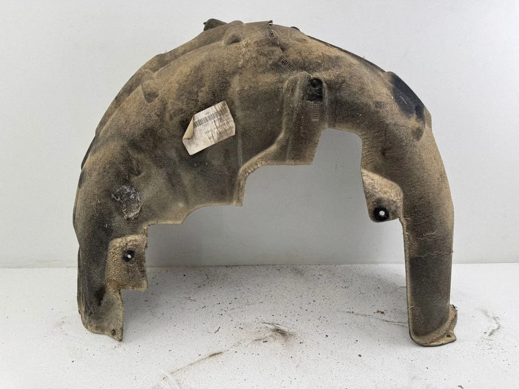Rear arch fender liner splash guards A2536900630