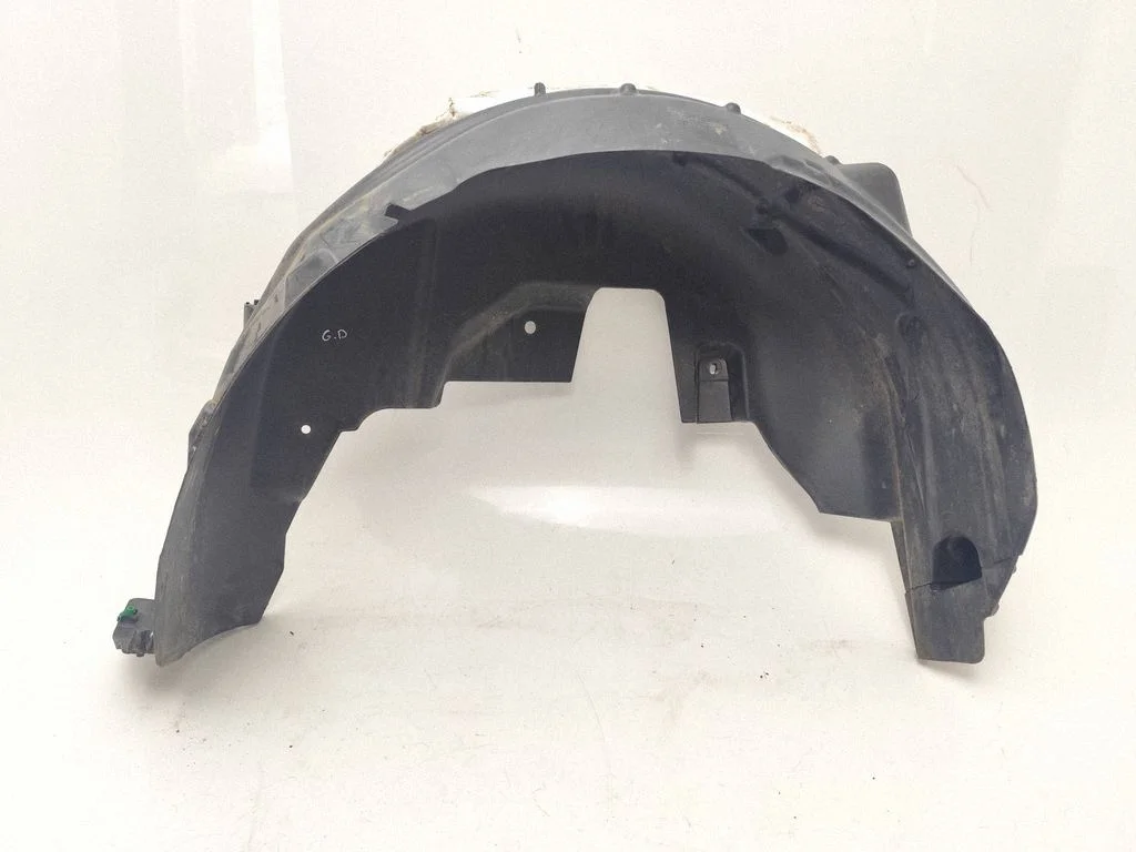 Rear arch fender liner splash guards 9831256680