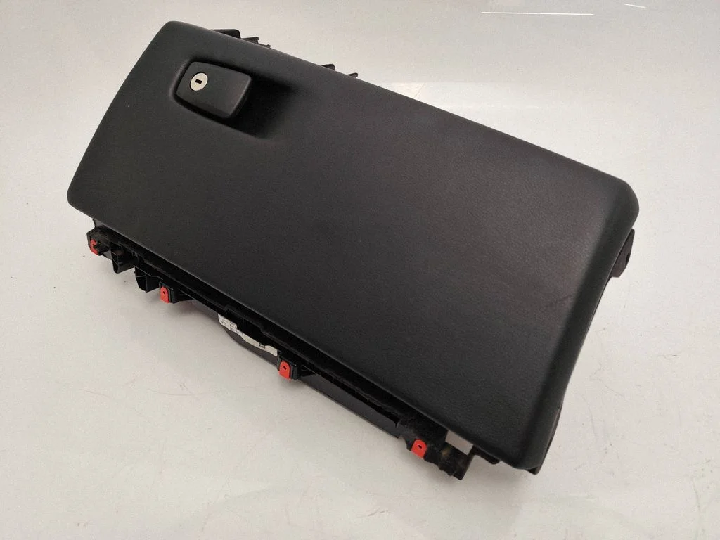 Glove box 1175788X