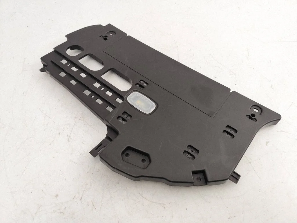 Dashboard lower bottom trim panel A1776800600