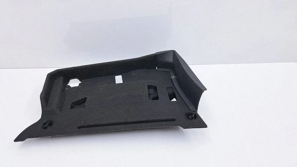 Dashboard lower bottom trim panel – BMW 6 Series G32 Gran Turismo (2017-)
