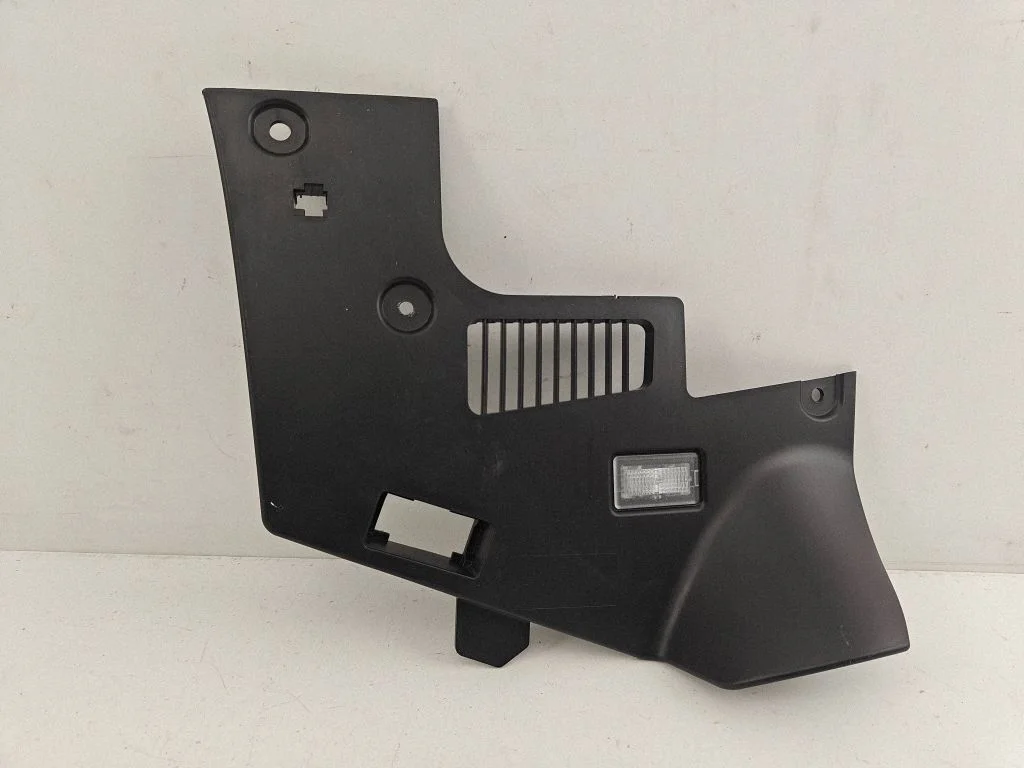 Dashboard lower bottom trim panel 110057900F