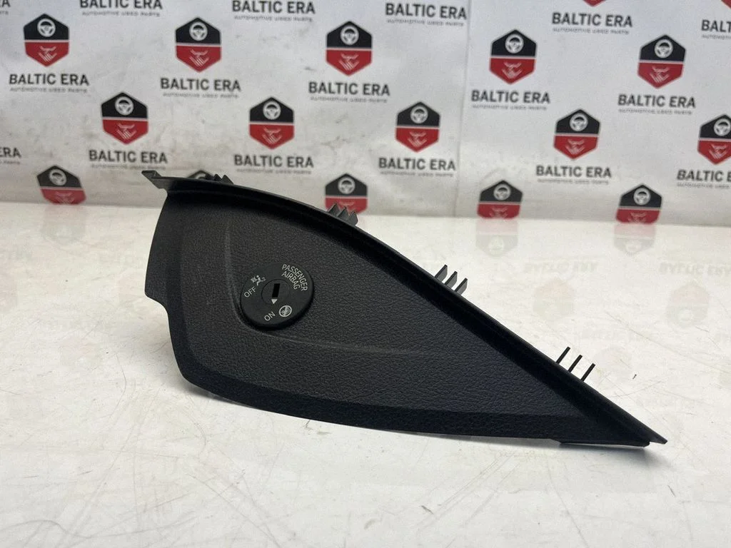 Dashboard side end trim – BMW 4 Series F36 Gran coupe (2017-)