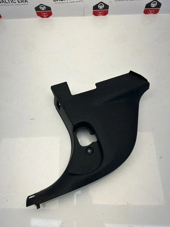 Dashboard side end trim 7221903