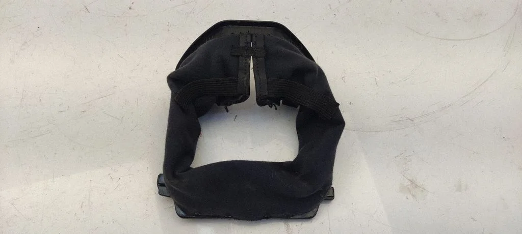 Käigukangi ümbrise viimistlus (plastik) A2126805608