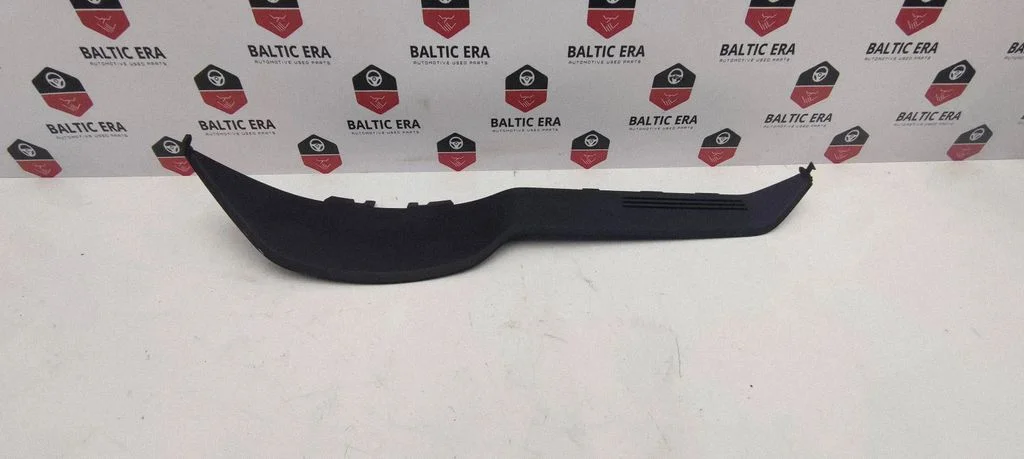 Dashboard trim A2046890739