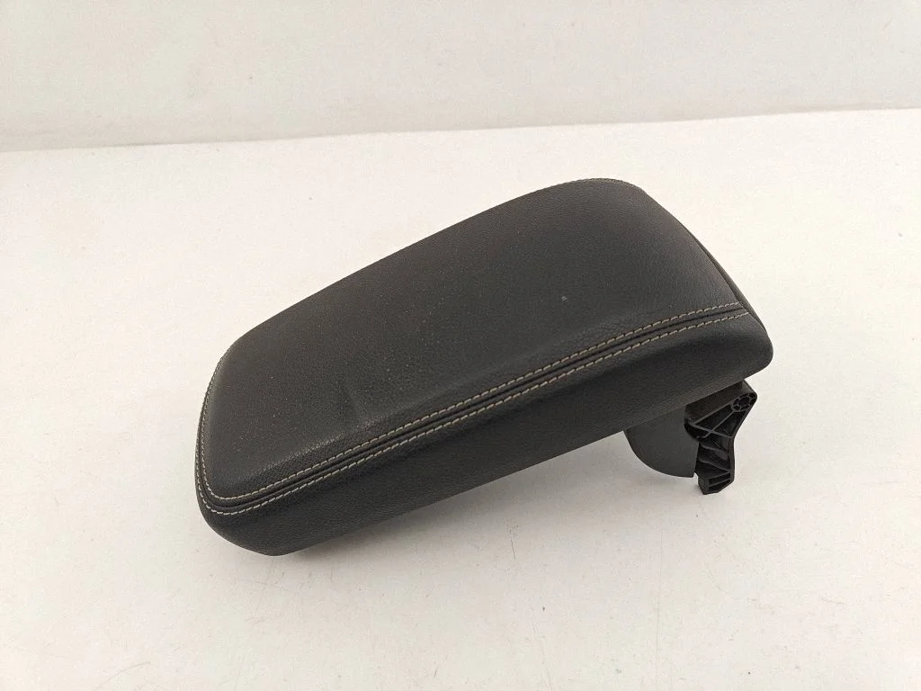 Armrest – Mercedes-Benz A-Class W176 (2012-2018)