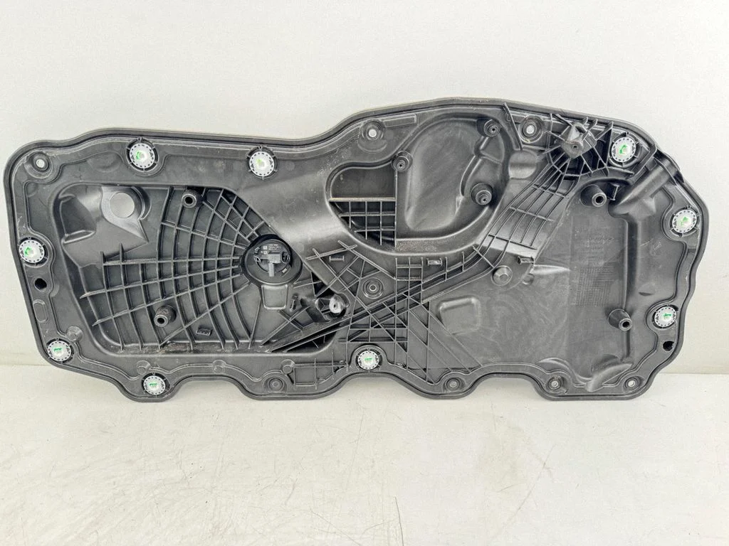 Other front door trim element – BMW 4 Series G22 G23 G24 G26 (2020-)