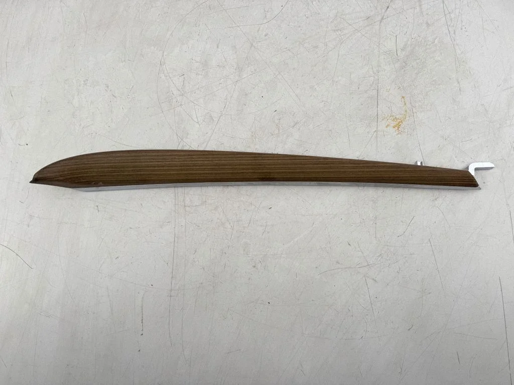 Other front door trim element – Tesla Model Y (2020-)