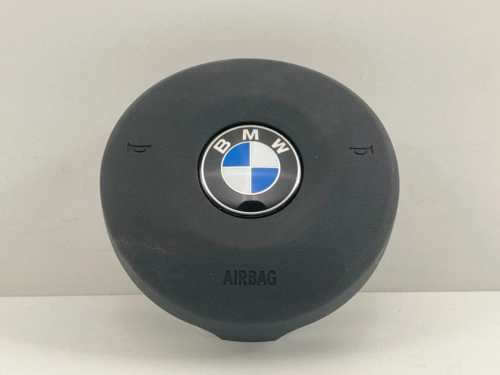 Steering wheel airbag 3074997