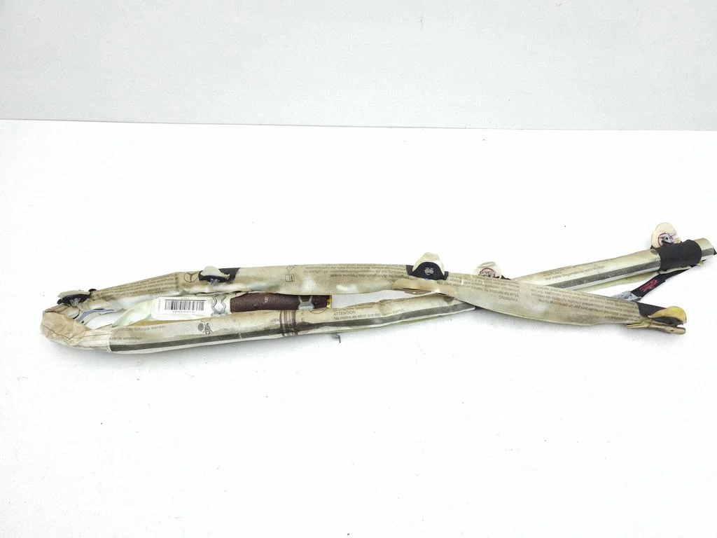 Roof airbag A1568600402