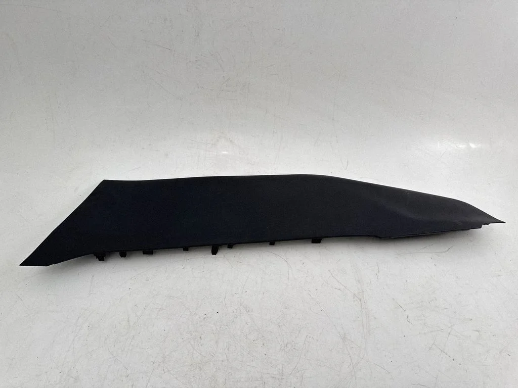 Other trunk/boot trim element 2427652X