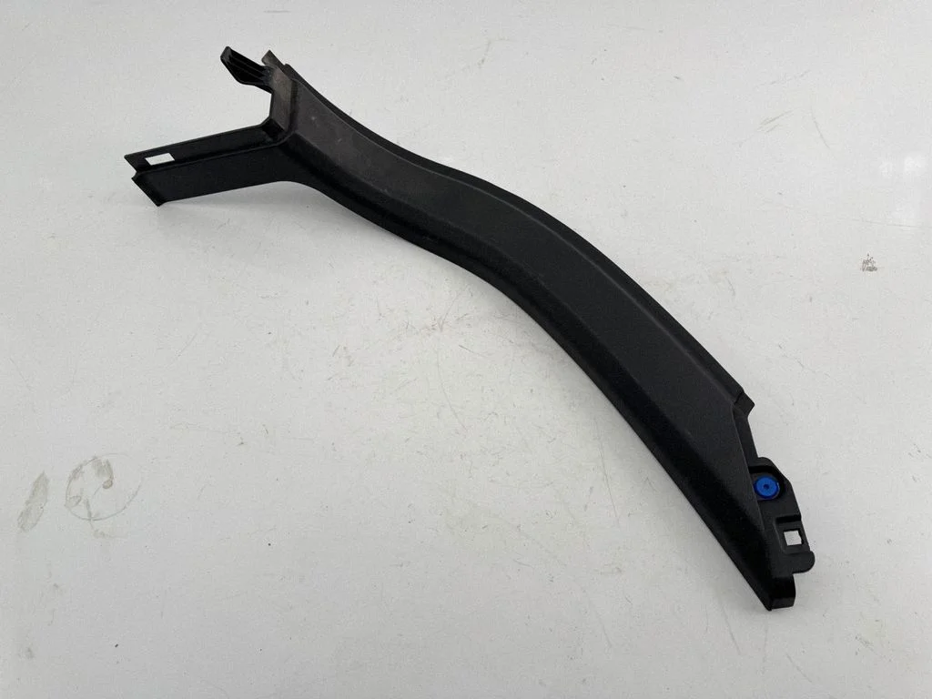 Muu pagasiruumi viimistluse osa 100906500C