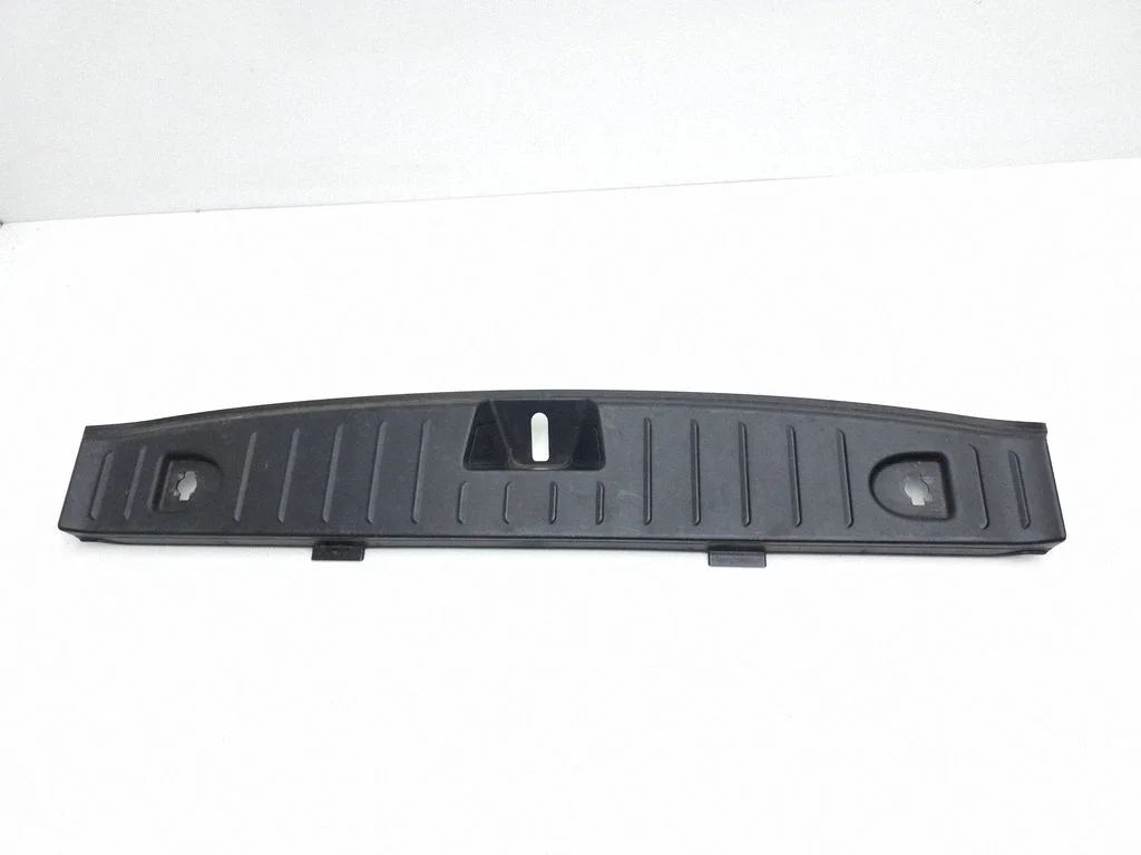 Trunk/boot sill cover protection – BMW i3 (2013-)