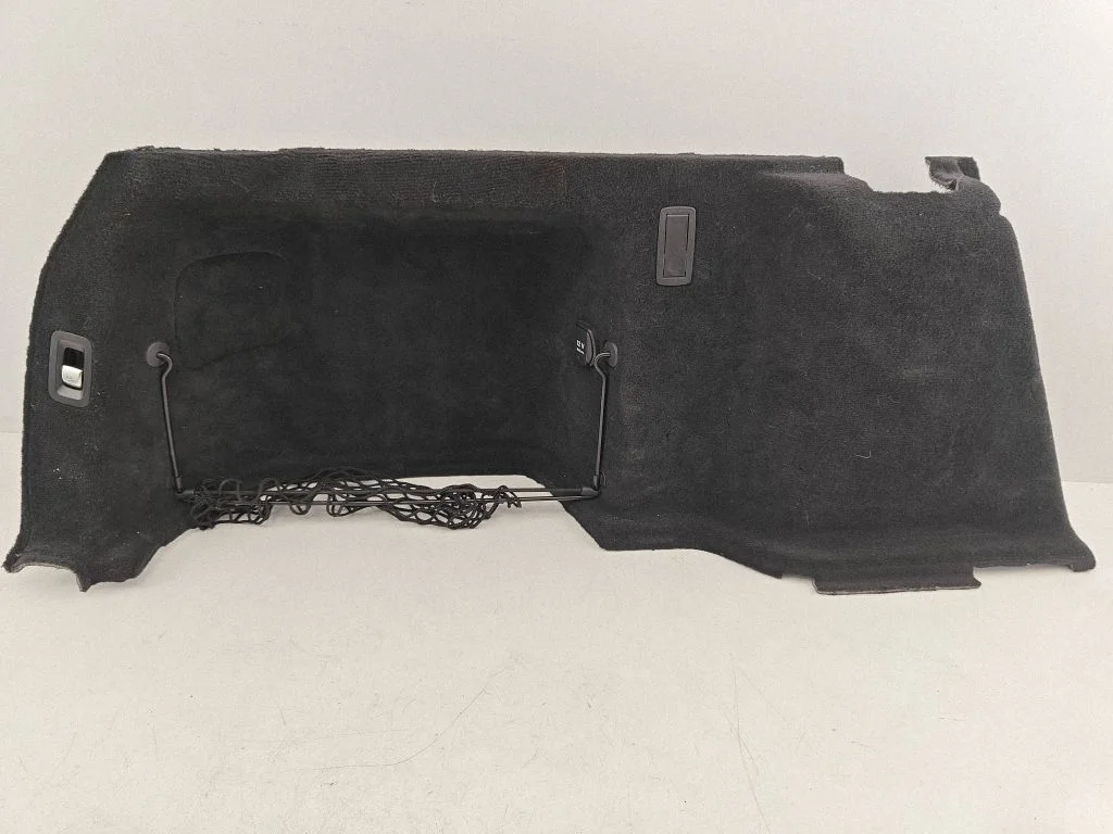 Boczny panel tapicerki bagażnika A2056909804